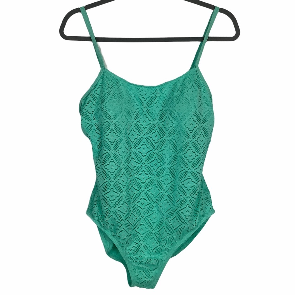 Catalina Women Mint Green Crochet Knit Shelf Bra One Piece Swimsuit Size XL NWOT